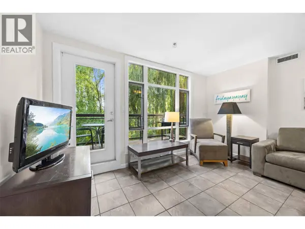 654 COOK RD #250, Kelowna, BC V1W3G7