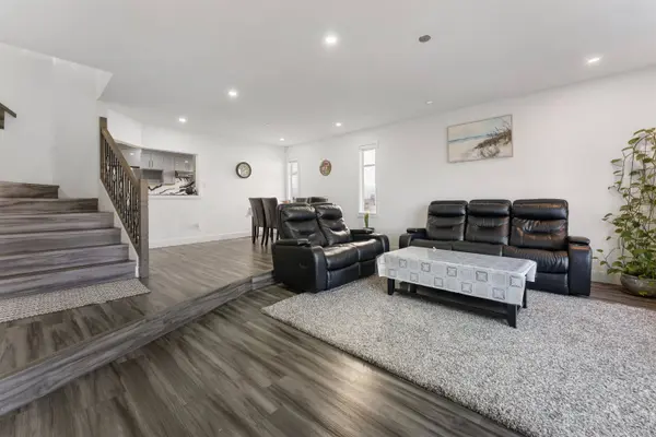 7309 123 ST, Surrey, BC V3W 9J2