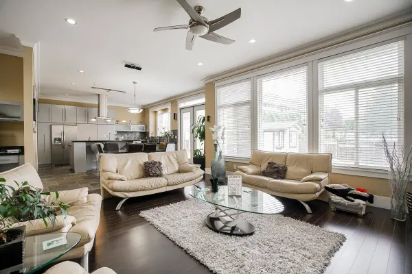 15075 70a AVE, Surrey, BC V3S 2E2