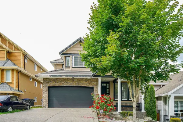 15075 70a AVE, Surrey, BC V3S 2E2