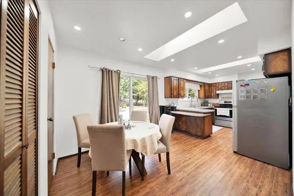 23179 16 AVE, Langley, BC V2Z 1K7