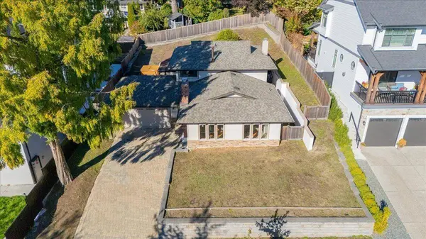 18143 57a AVE, Surrey, BC V3S 1J7