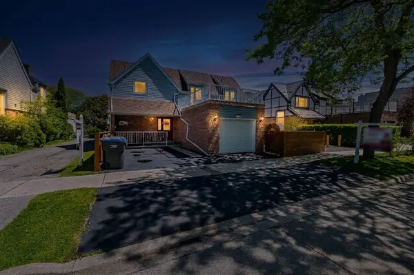 1157 Kos BLVD, Mississauga, ON L5J 4L3
