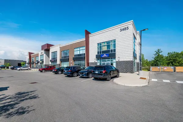 3485 Rebecca ST #105, Oakville, ON L6L 0H4