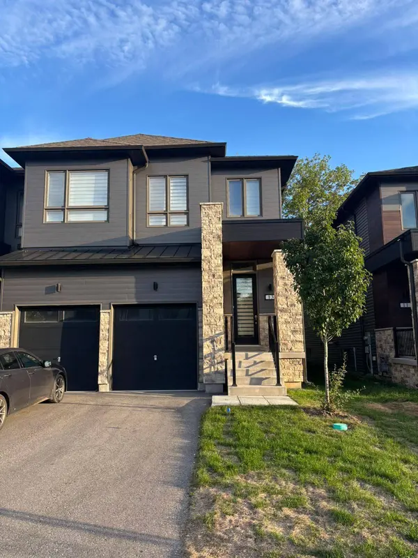 13 Eberhardt DR, Wasaga Beach, ON L9Z 0K6