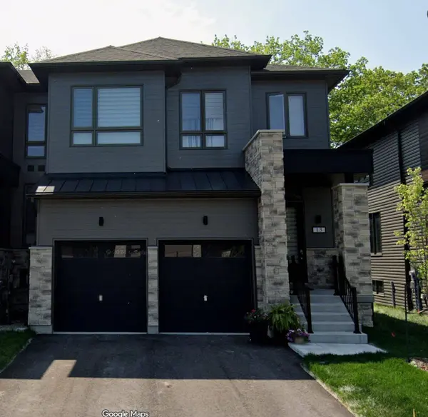13 Eberhardt DR