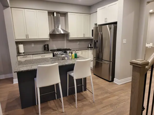 13 Eberhardt DR, Wasaga Beach, ON L9Z 0K6