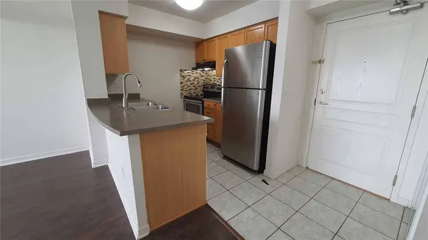 300 Ray Lawson BLVD #501, Brampton, ON L6Y 5H5