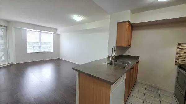 300 Ray Lawson BLVD #501, Brampton, ON L6Y 5H5