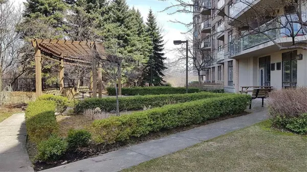 300 Ray Lawson BLVD #501, Brampton, ON L6Y 5H5