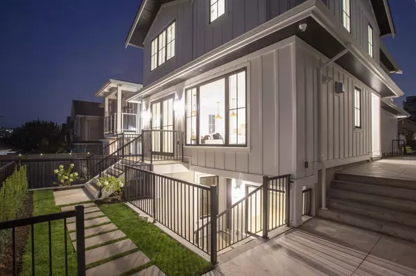 4315 Albert ST #1, Burnaby, BC V5C 2E9