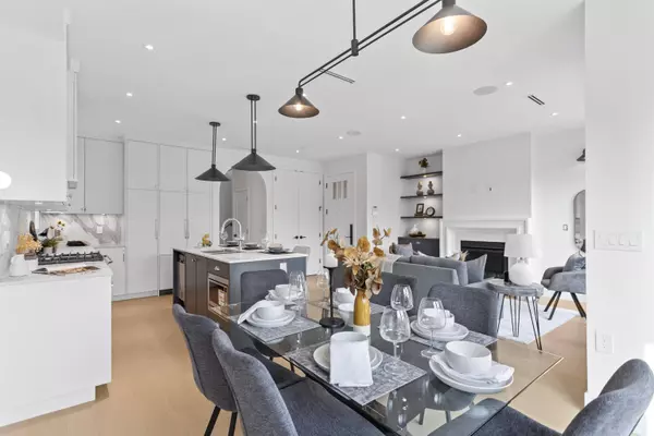 4315 Albert ST #1, Burnaby, BC V5C 2E9