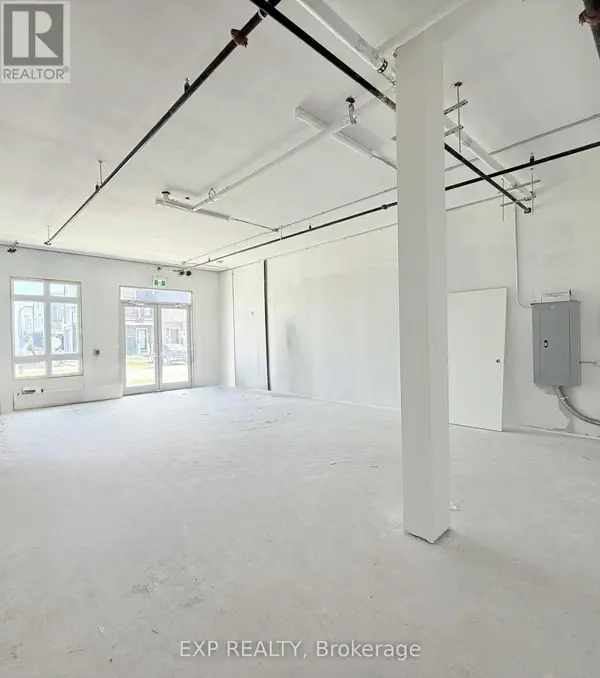 3600 BRIAN COBURN BLVD #106, Ottawa, ON K4A5T8