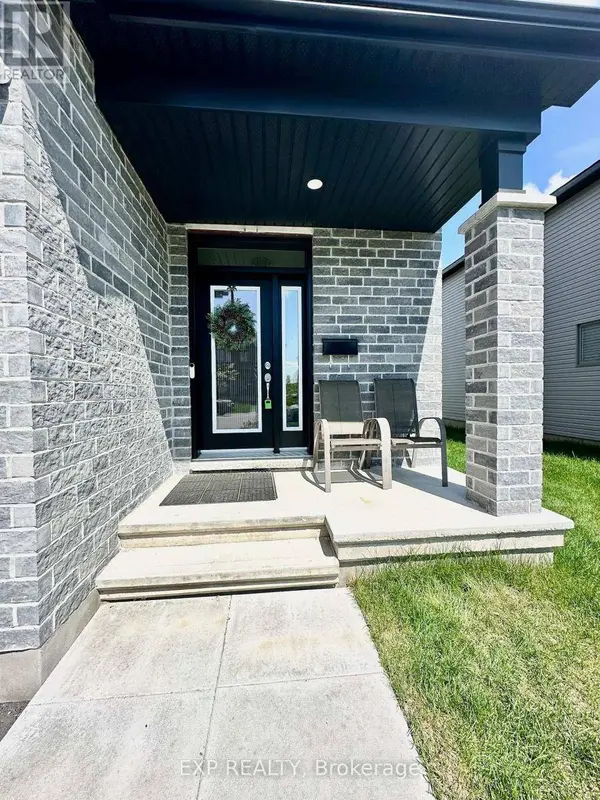 712 NAMUR STREET, Russell, ON K0A1W0