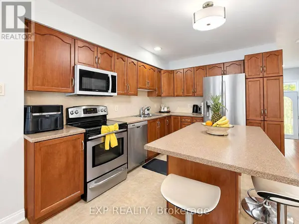 229 HIDDEN MEADOW AVENUE, Ottawa, ON K1T0C2