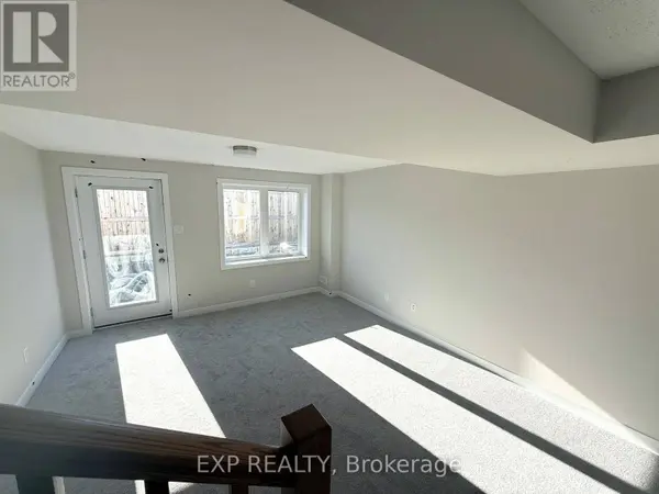 373 FALSETTO STREET, Ottawa, ON K1W0S6
