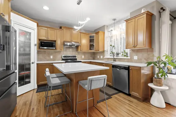 7321 146 ST, Surrey, BC V3S 8Z7