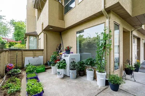 12172 72 AVE #21, Surrey, BC V3W 2L9
