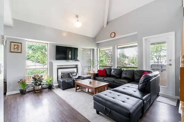12172 72 AVE #21, Surrey, BC V3W 2L9