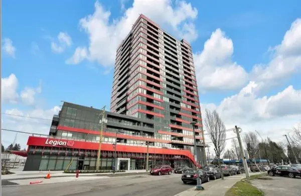 10626 City Pkwy #1202, Surrey, BC V3S 0V1