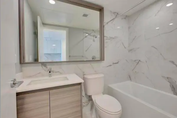 10626 City Pkwy #1202, Surrey, BC V3S 0V1