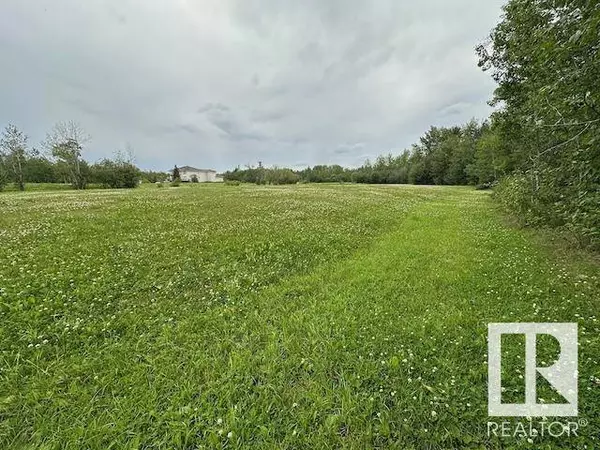 #19 52257 Range Road 231, Rural Strathcona County, AB T8B 1A7