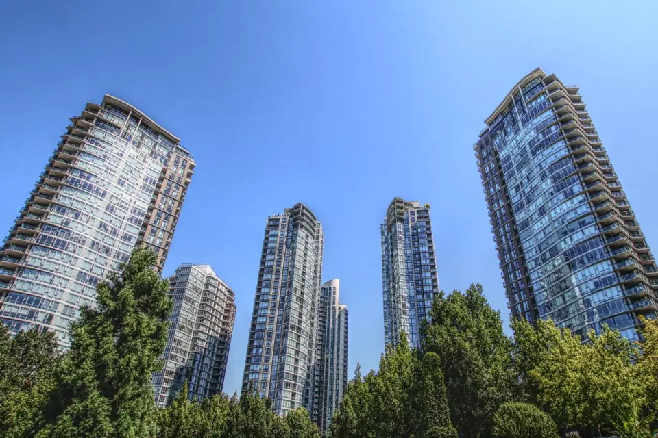 BC Caps 2027 Rent Increase at 2.2% — What Landlords and Renters in the Fraser Valley Need to Know