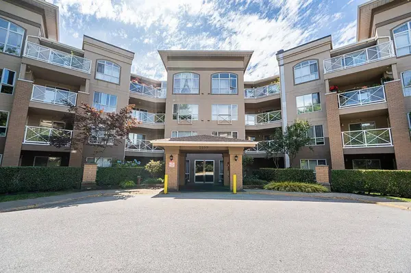 2559 Parkview LN #206, Port Coquitlam, BC V3C 6M1