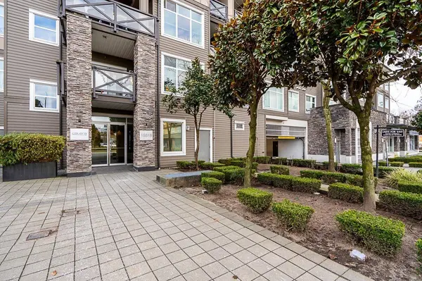 18818 68 AVE #227, Surrey, BC V4N 6K2