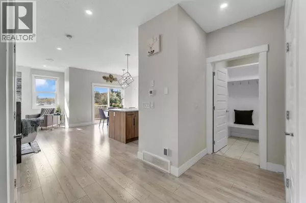 229 Walgrove Terrace SE, Calgary, AB T2X4E7