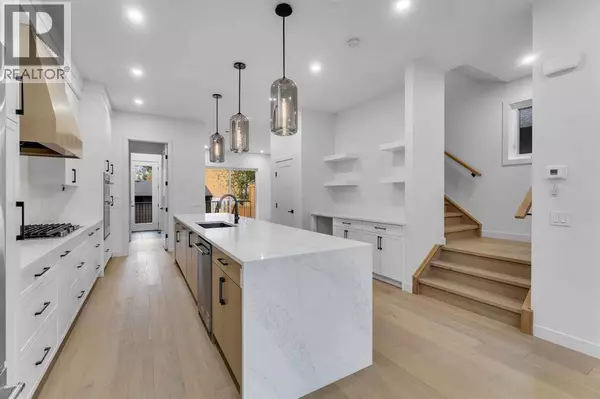 506 28 Avenue NW, Calgary, AB T2M2K8