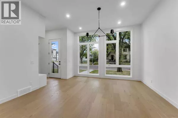 506 28 Avenue NW, Calgary, AB T2M2K8