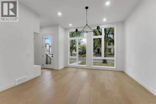 506 28 Avenue NW, Calgary, AB T2M2K8