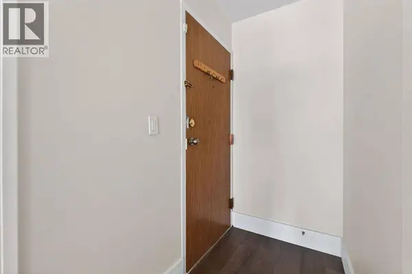 315, 335 Garry Crescent NE, Calgary, AB T2K5X1