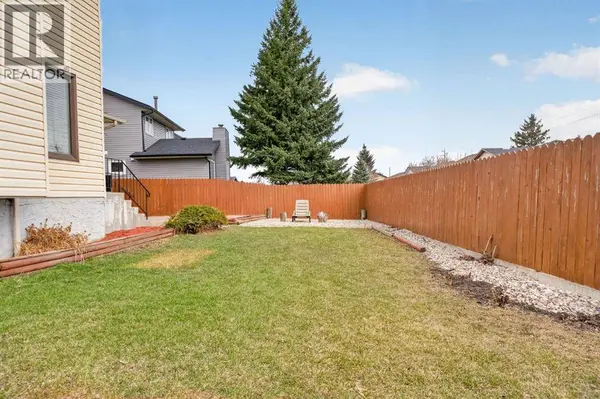 55 Falwood Place NE, Calgary, AB T3J1B4