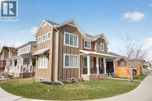 20 Carrington Circle NW, Calgary, AB T3P0Y6