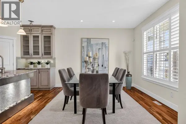 24 Ypres Mews SW, Calgary, AB T2T6L2