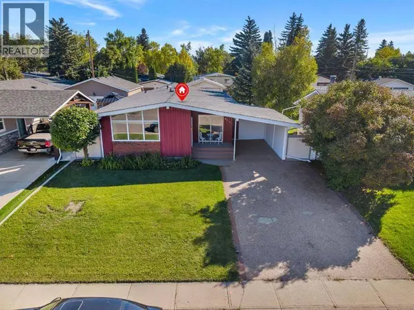 9524 3 Street SE, Calgary, AB T2J0W8