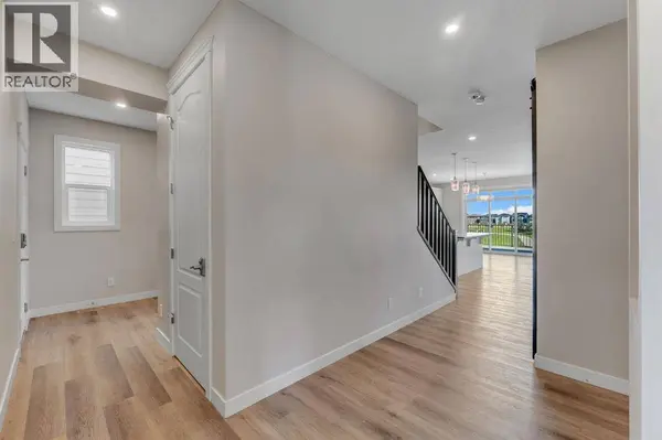 40 Evansfield Manor NW, Calgary, AB T3P1J9