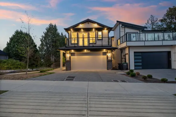 7028 205 ST, Langley, BC V2Y 1S9