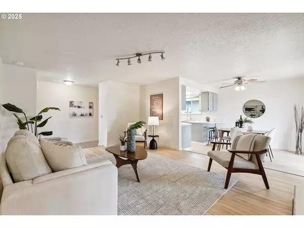 1635 SW 22ND ST, Troutdale, OR 97060