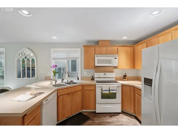 10213 NE 58TH ST, Vancouver, WA 98662