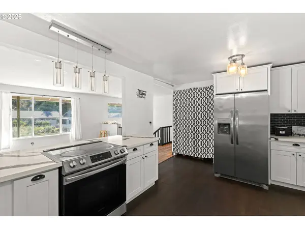 19105 NE CLACKAMAS ST, Portland, OR 97230