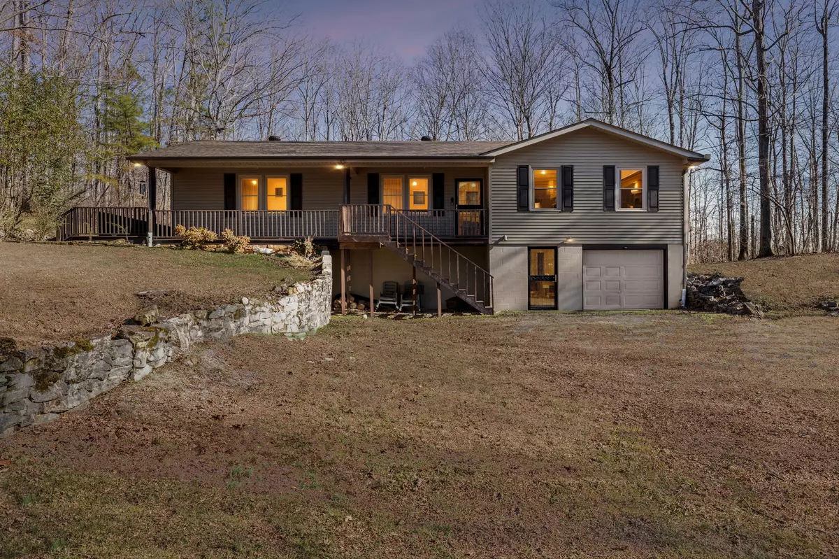 Dickson, TN 37055-4266,3840 Highway 70 W