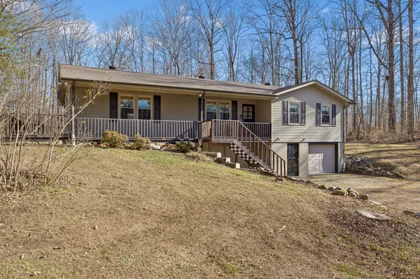 Dickson, TN 37055-4266,3840 Highway 70 W