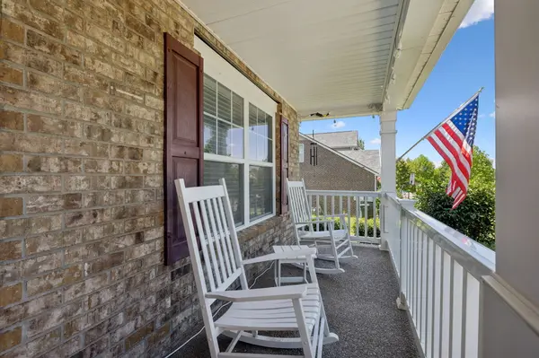1380 Creekside Dr, Nolensville, TN 37135-9812