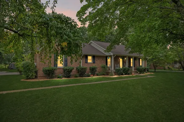 1511 Brian St, Lebanon, TN 37087-5556