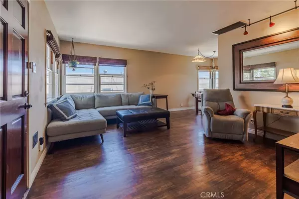 1017 W Santa Cruz ST, San Pedro, CA 90731