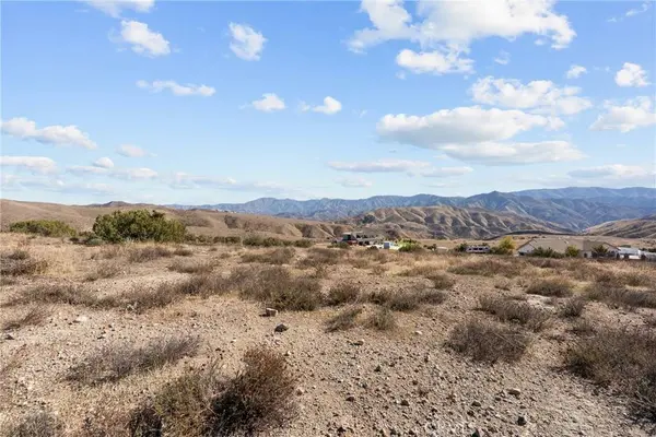 0 Avenida Donari (Vic Camin), Agua Dulce, CA 91350