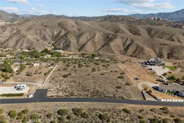 0 Avenida Donari (Vic Camin), Agua Dulce, CA 91350